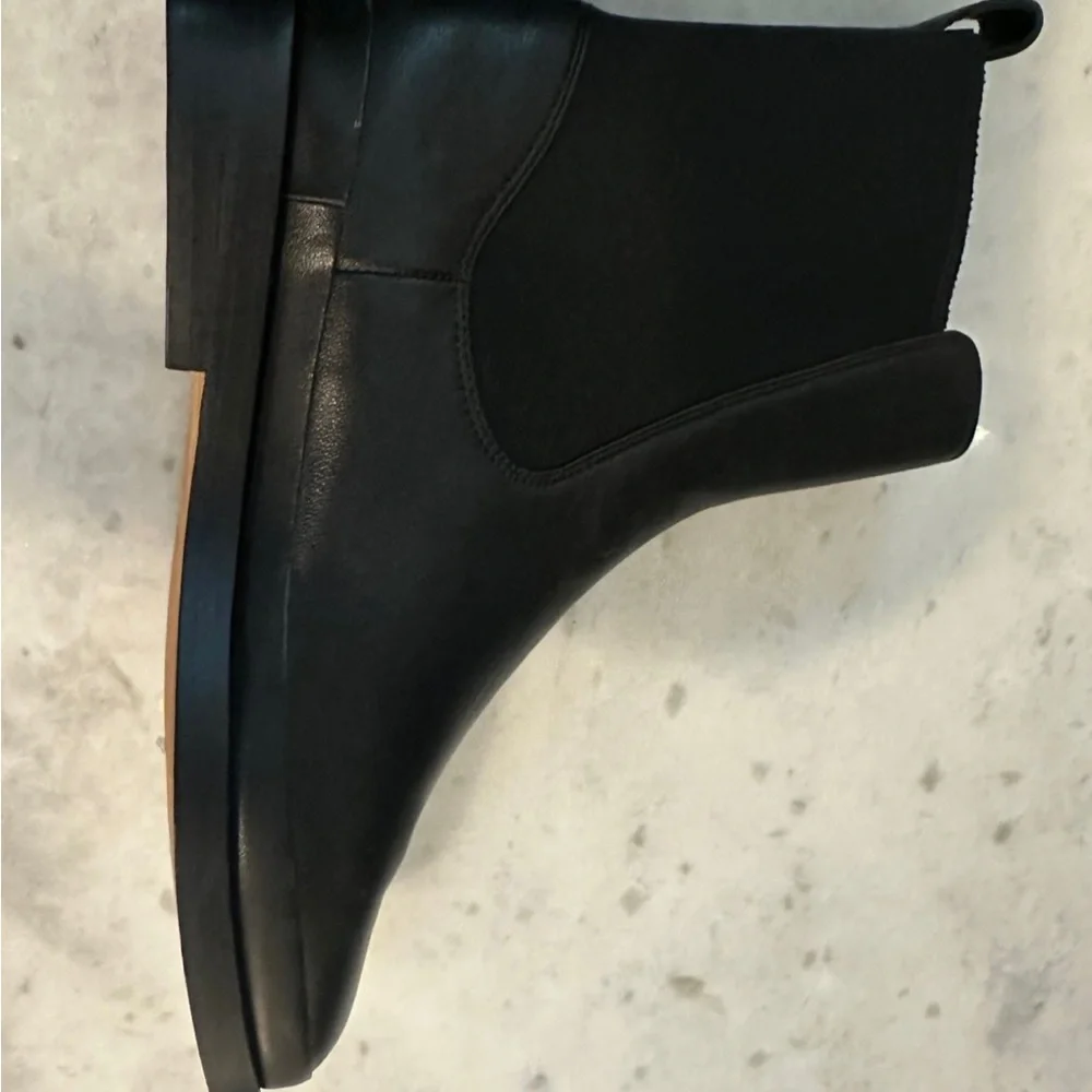 Vince Cecyl Leather Ankle Boots